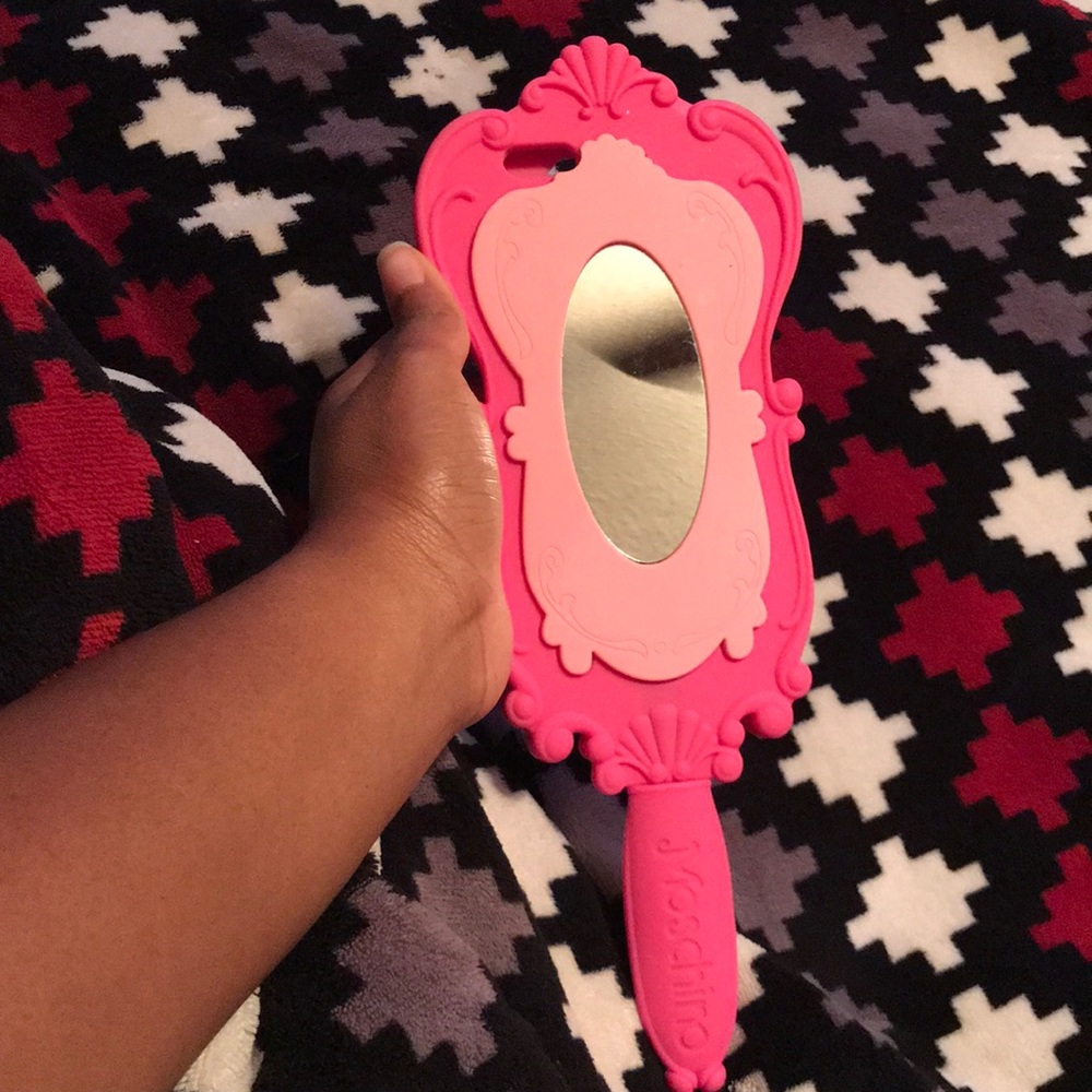 3D Moschino Iphone 6 plus case.